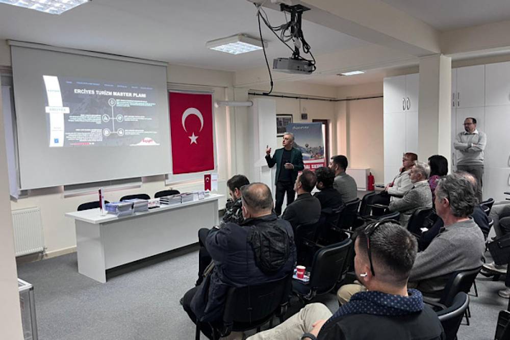 Erciyes Kayak Merkezi Tanıtım Toplantısı ger&ccedil;ekleştirildi
