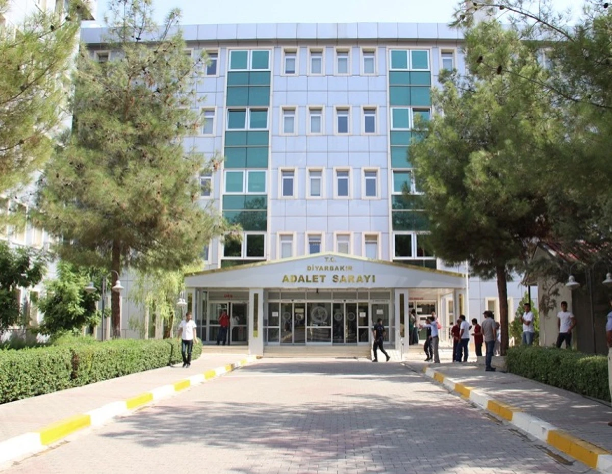 &Ccedil;ocuklarının G&ouml;z&uuml; &Ouml;n&uuml;nde &Ouml;ld&uuml;r&uuml;lm&uuml;şt&uuml;: Yusuf Dağkıran Hakim Karşısında