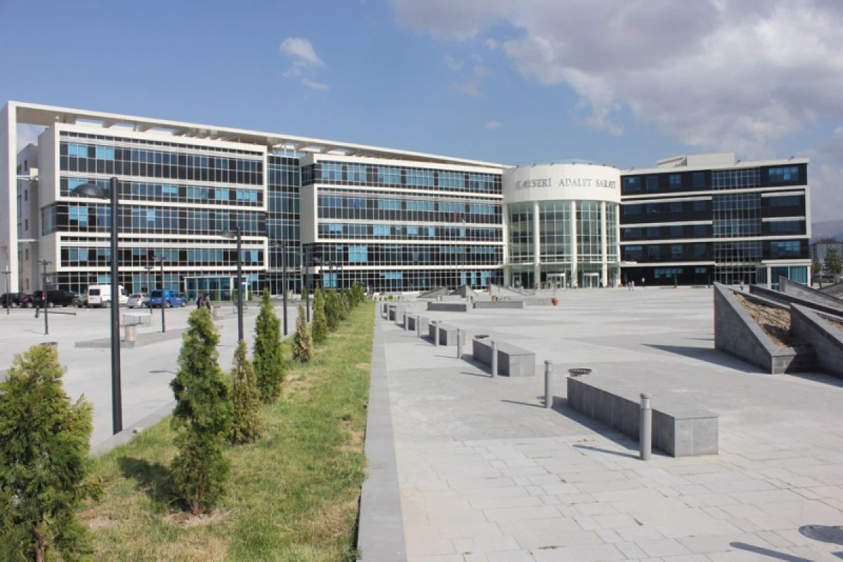 Kayseri&rsquo;de &uuml;&ccedil; yıllık cinayet dosyasında Mehmet Can Dilek&ccedil;i tutuklandı