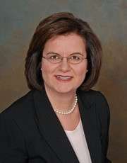 &Uuml;nl&uuml; Deprem Profes&ouml;r&uuml; Halil Halit Demir (96 Yaşında) ve Kızı Profes&ouml;r Dr Sıddıka Semahat Demir (58) yaşında Baba Kız B&uuml;y&uuml;kel&ccedil;iyi Dolandırmaya &Ccedil;alıştılar.