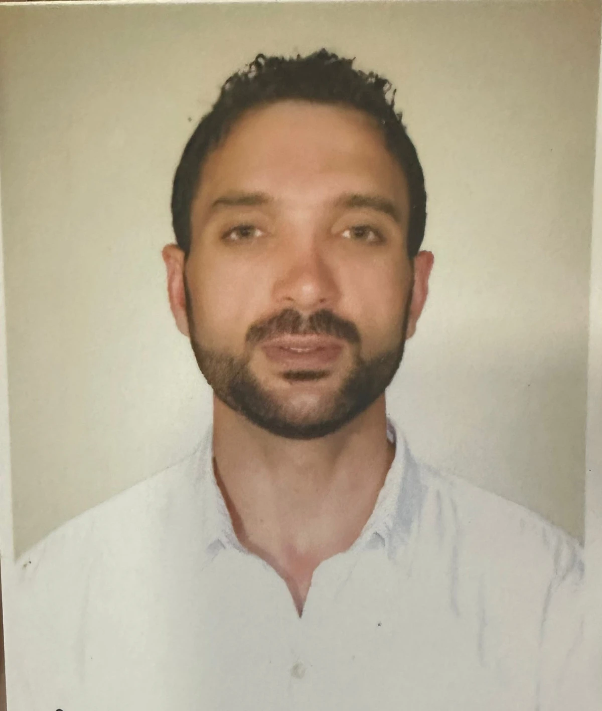 Yargıtay FET&Ouml;C&Uuml; EREN YEŞİLYURT&rsquo; a verilen cezayı onadı. Hemen ardından da DHKP-C &uuml;yeliği ile ilgili EREN YEŞİLYURT&rsquo; a verilen cezayı da onadı.